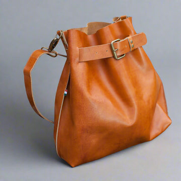 Cartera Carmella